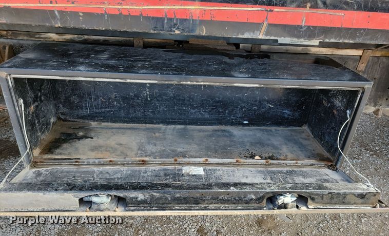 image for item NB9891 2015 Dodge Ram 5500 dump flatbed truck