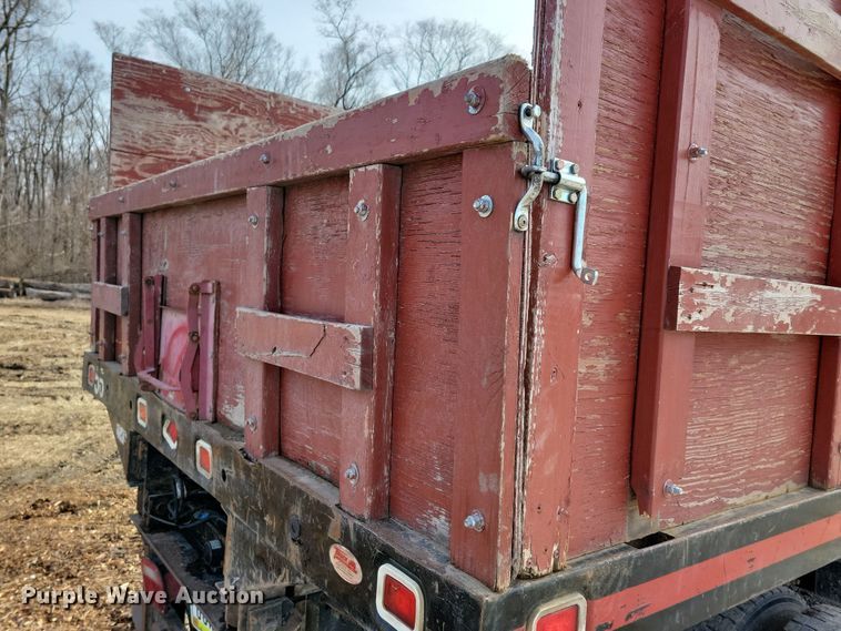 image for item NB9891 2015 Dodge Ram 5500 dump flatbed truck