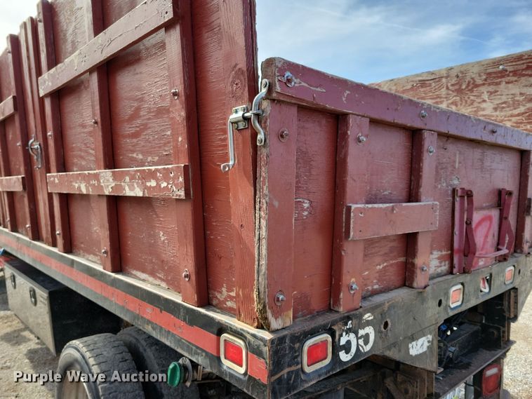 image for item NB9891 2015 Dodge Ram 5500 dump flatbed truck