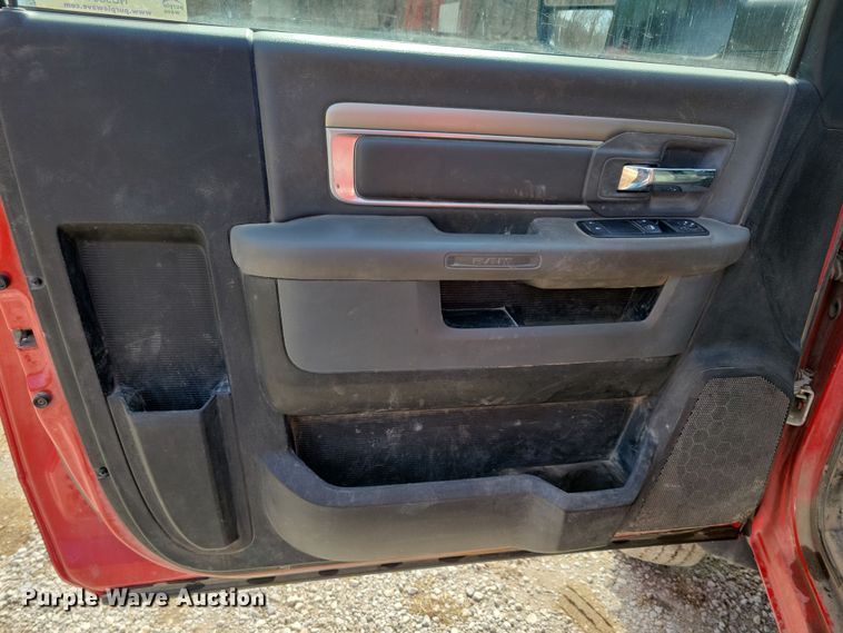 image for item NB9891 2015 Dodge Ram 5500 dump flatbed truck