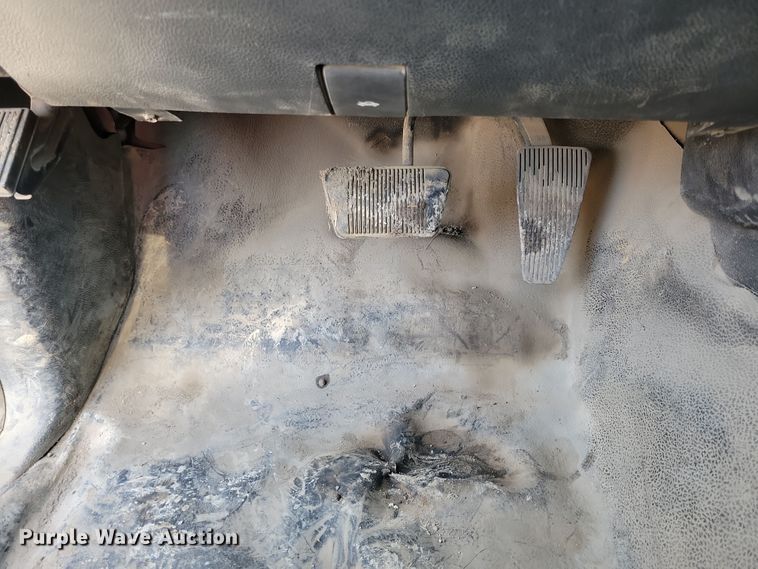 image for item NB9891 2015 Dodge Ram 5500 dump flatbed truck