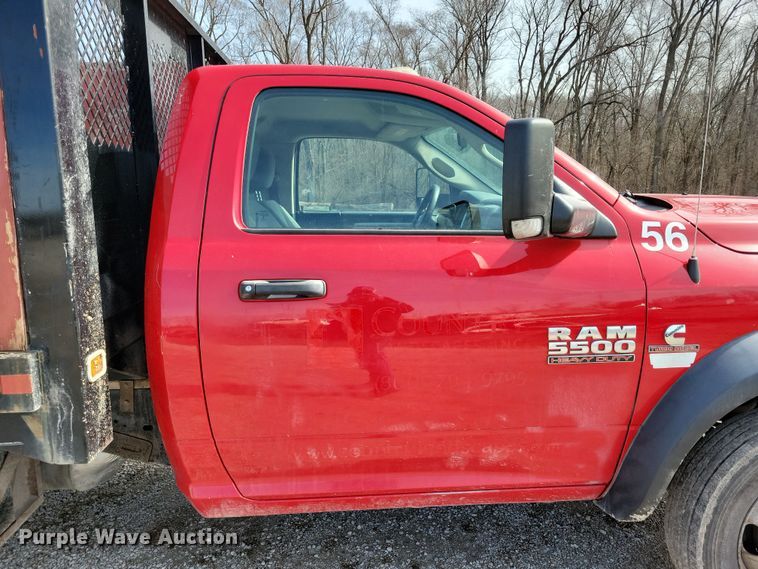 image for item NB9891 2015 Dodge Ram 5500 dump flatbed truck