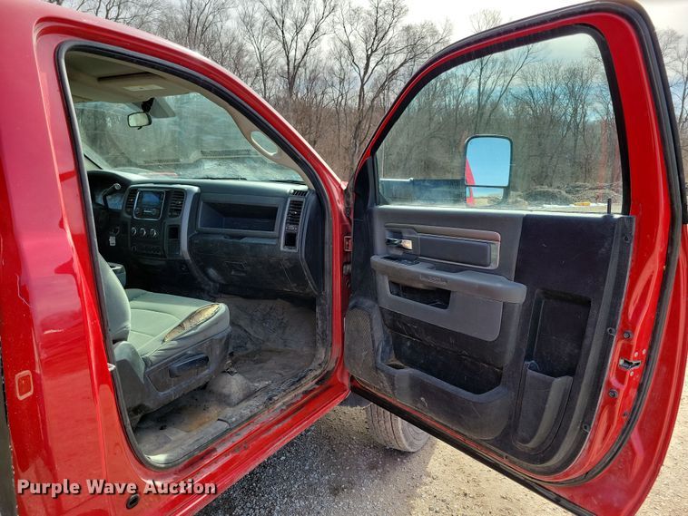 image for item NB9891 2015 Dodge Ram 5500 dump flatbed truck