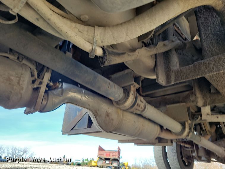 image for item NB9891 2015 Dodge Ram 5500 dump flatbed truck