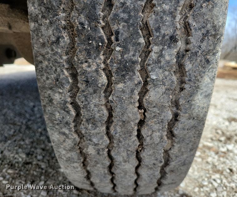 image for item NB9891 2015 Dodge Ram 5500 dump flatbed truck