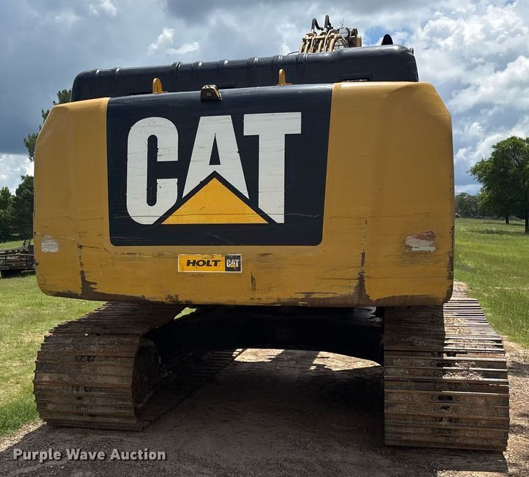 image for item ND9721 2019 Caterpillar 326F L excavator