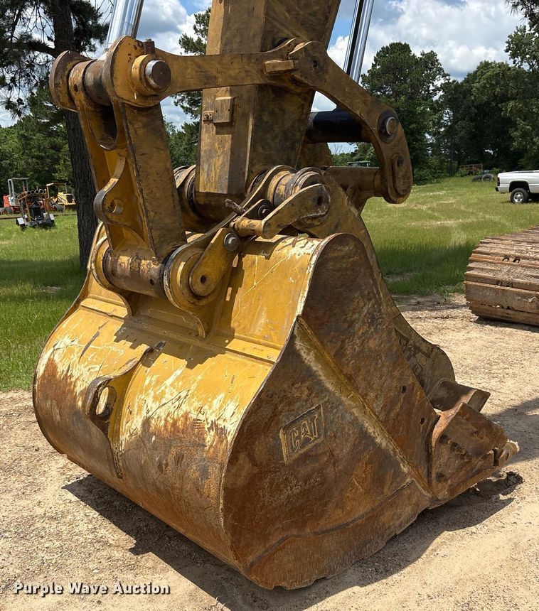 image for item ND9721 2019 Caterpillar 326F L excavator