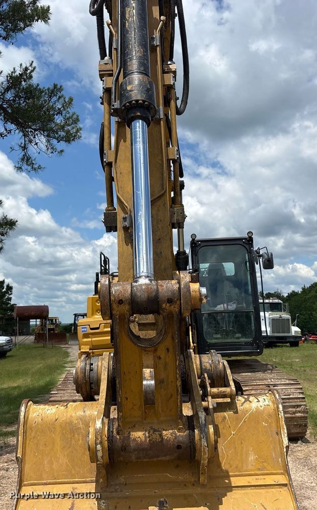 image for item ND9721 2019 Caterpillar 326F L excavator