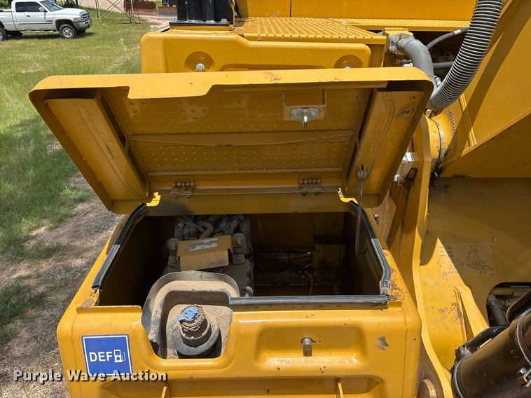 image for item ND9721 2019 Caterpillar 326F L excavator