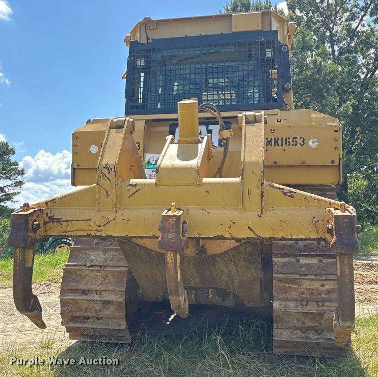 image for item ND9722 2014 Caterpillar D6T XL dozer