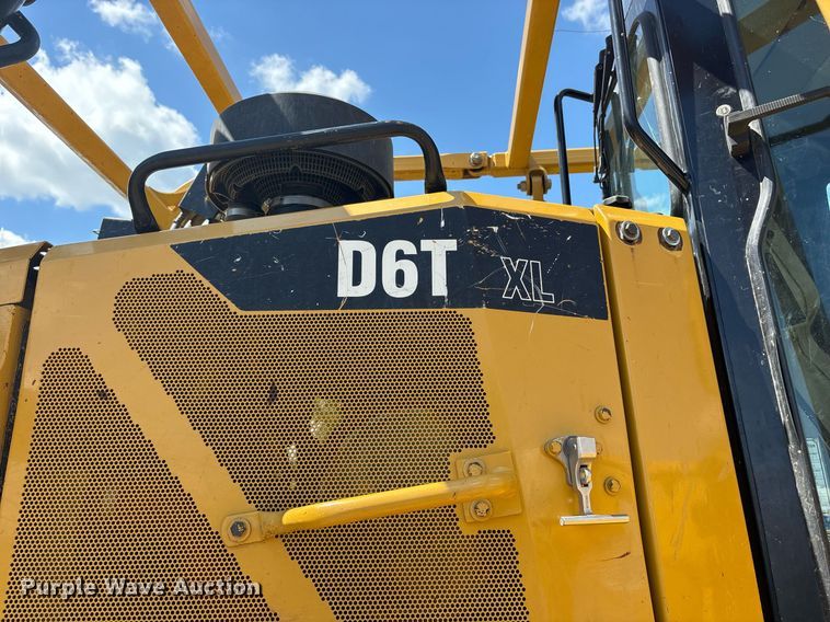 image for item ND9722 2014 Caterpillar D6T XL dozer