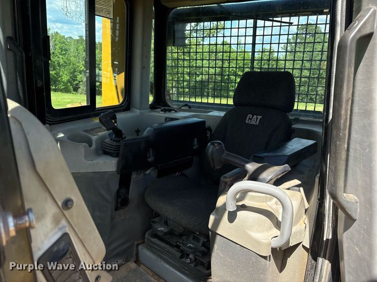 image for item ND9722 2014 Caterpillar D6T XL dozer
