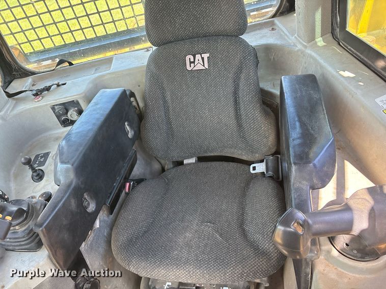 image for item ND9722 2014 Caterpillar D6T XL dozer