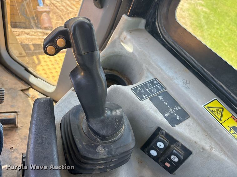 image for item ND9722 2014 Caterpillar D6T XL dozer