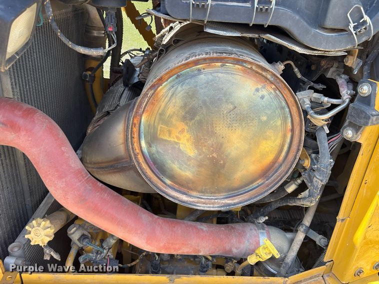 image for item ND9722 2014 Caterpillar D6T XL dozer