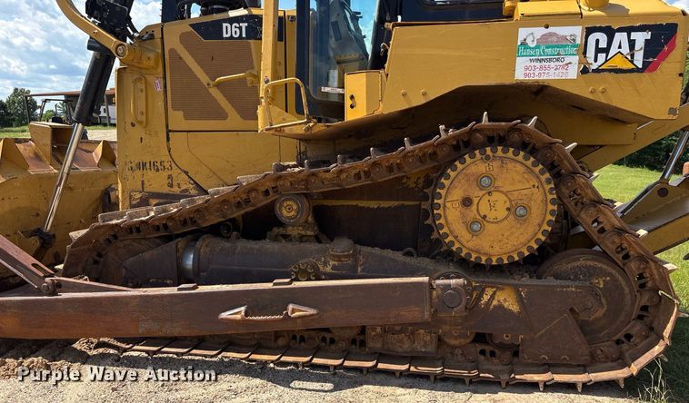 image for item ND9722 2014 Caterpillar D6T XL dozer