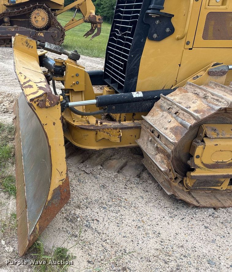 image for item ND9724 2019 Caterpillar D5K2 XL dozer
