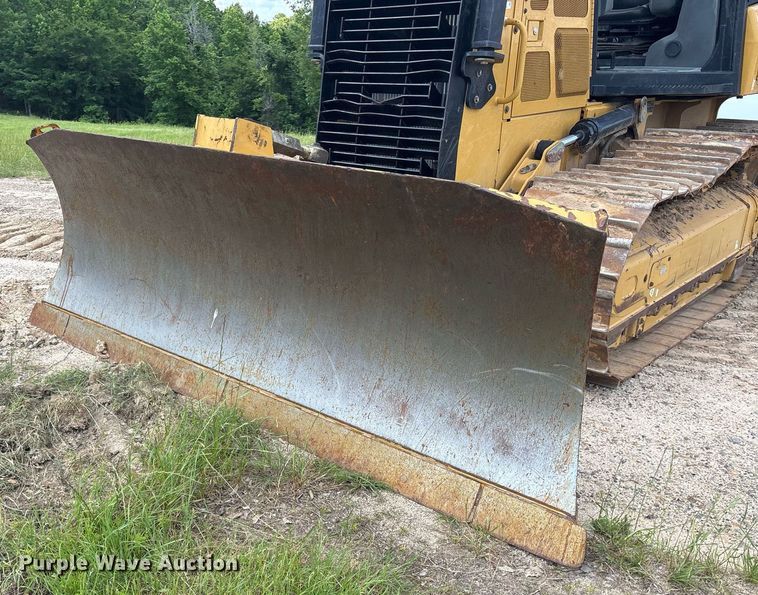image for item ND9724 2019 Caterpillar D5K2 XL dozer