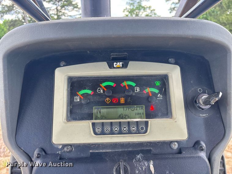 image for item ND9724 2019 Caterpillar D5K2 XL dozer