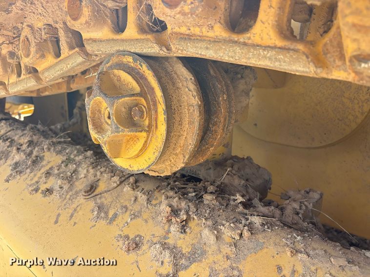 image for item ND9724 2019 Caterpillar D5K2 XL dozer