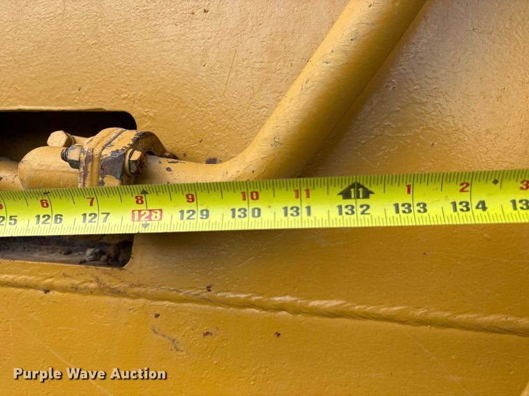 image for item ND9733 1986 Fiat-Allis 260-B conventional scraper 