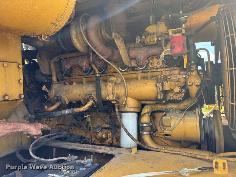 image for item ND9733 1986 Fiat-Allis 260-B conventional scraper 