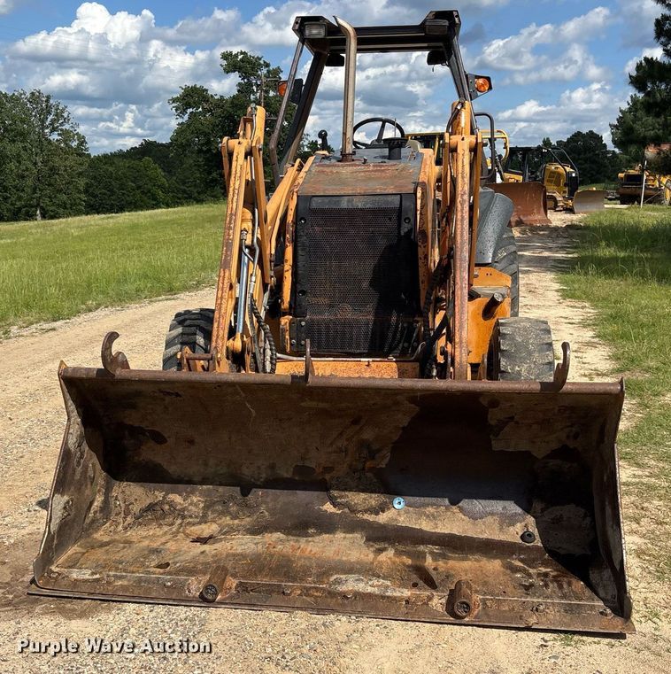 image for item ND9753 2005 Case 570 MXT landscape tractor