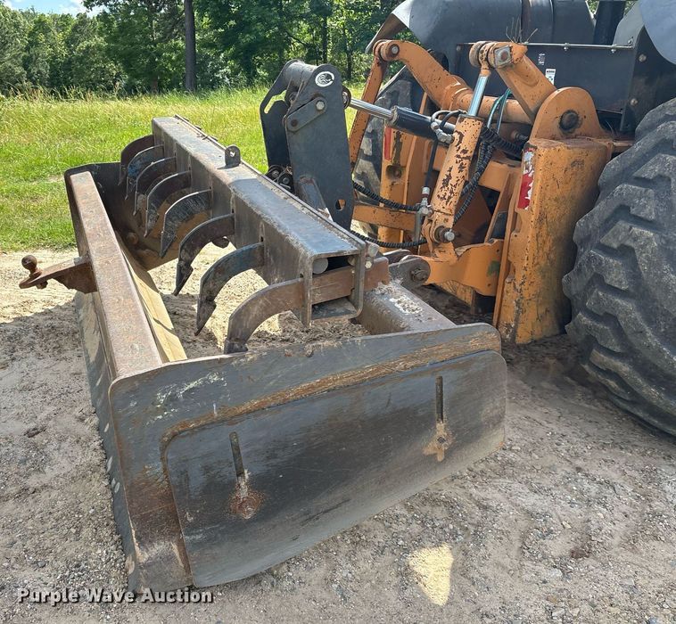 image for item ND9753 2005 Case 570 MXT landscape tractor