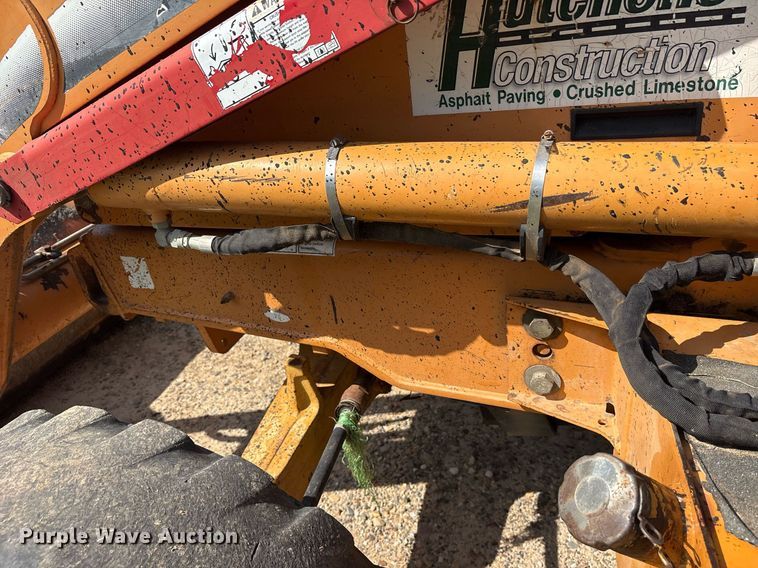 image for item ND9753 2005 Case 570 MXT landscape tractor