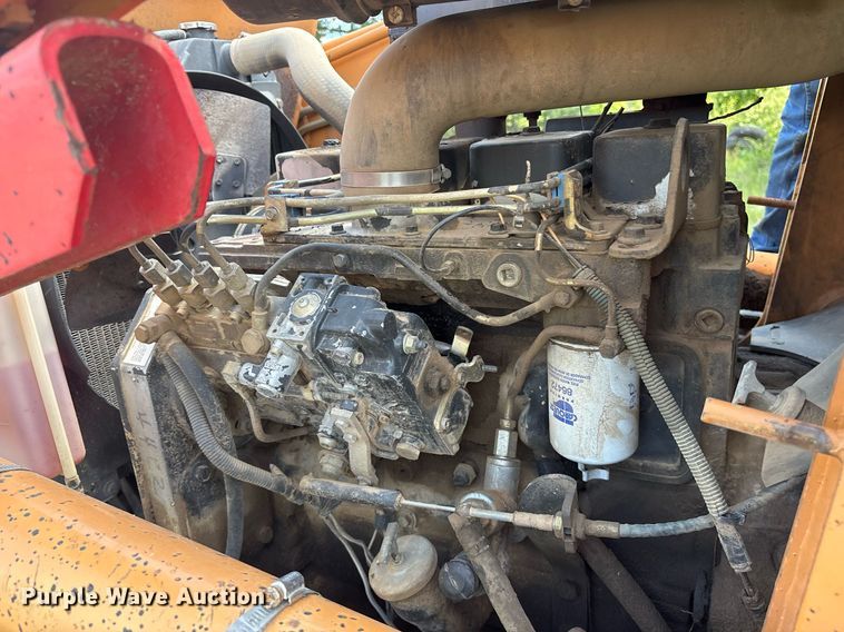 image for item ND9753 2005 Case 570 MXT landscape tractor