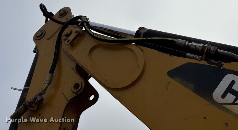 image for item ND9754 2011 Caterpillar 420E backhoe