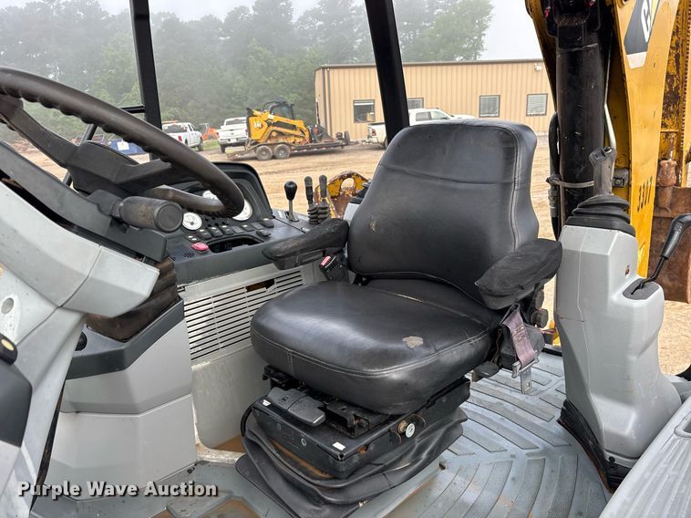 image for item ND9754 2011 Caterpillar 420E backhoe
