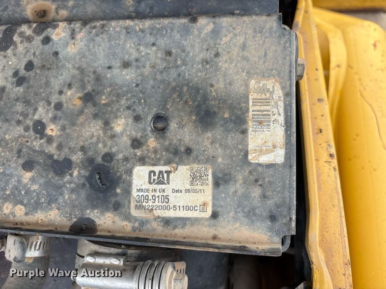 image for item ND9754 2011 Caterpillar 420E backhoe