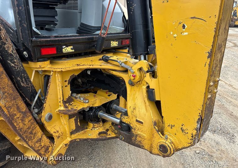 image for item ND9755 2012 Caterpillar 420E backhoe