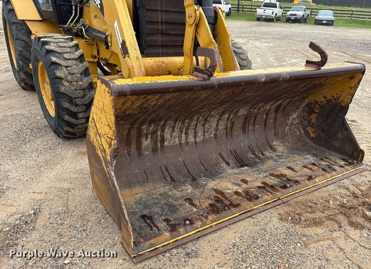 image for item ND9755 2012 Caterpillar 420E backhoe
