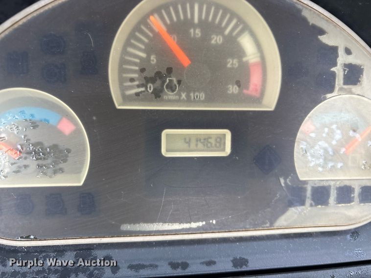 image for item ND9755 2012 Caterpillar 420E backhoe