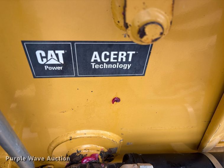 image for item ND9755 2012 Caterpillar 420E backhoe