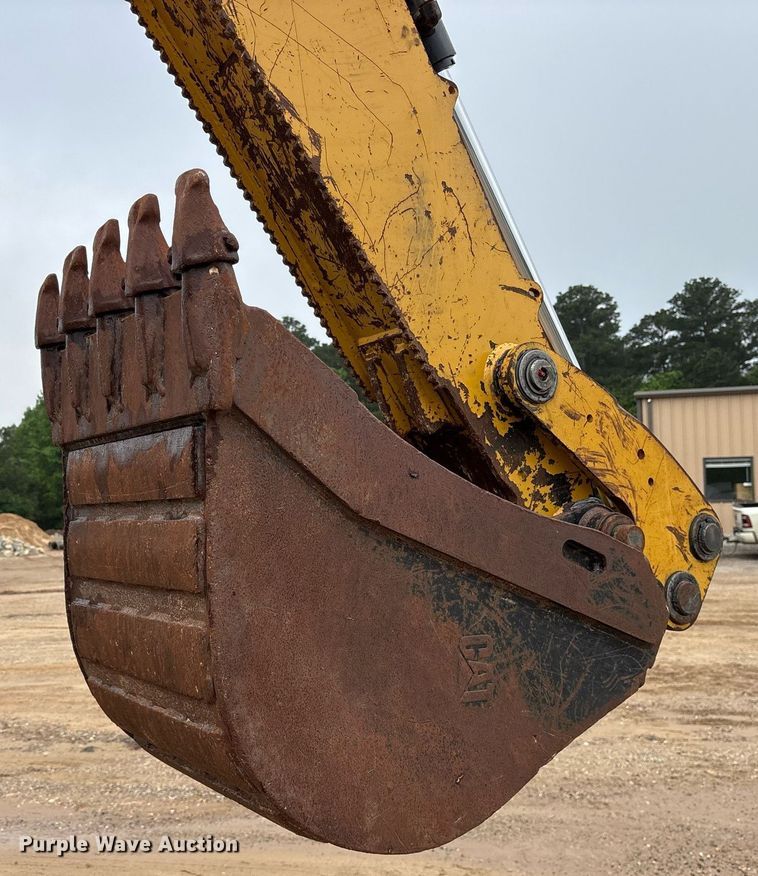 image for item ND9756 2016 Caterpillar 420F2 backhoe
