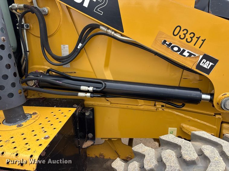 image for item ND9756 2016 Caterpillar 420F2 backhoe