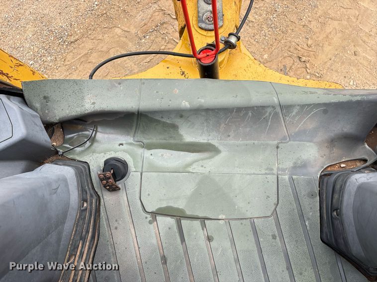 image for item ND9756 2016 Caterpillar 420F2 backhoe