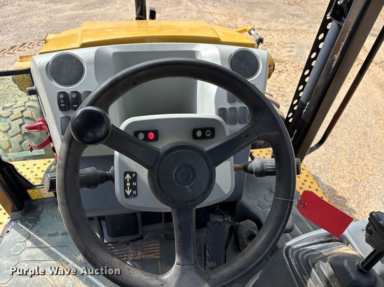 image for item ND9757 2016 Caterpillar 420F2 backhoe