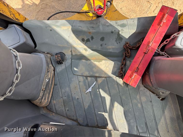 image for item ND9757 2016 Caterpillar 420F2 backhoe