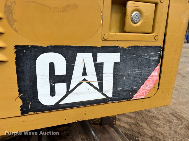 image for item ND9758 2013 Caterpillar D4K2 LGP dozer