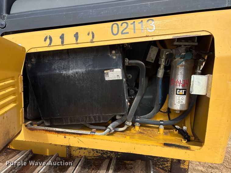 image for item ND9758 2013 Caterpillar D4K2 LGP dozer