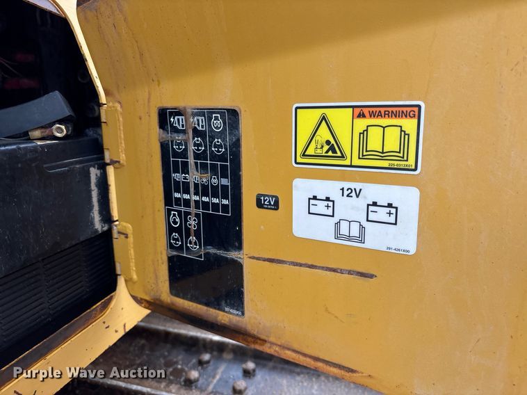 image for item ND9758 2013 Caterpillar D4K2 LGP dozer