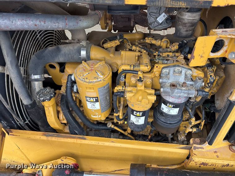image for item ND9758 2013 Caterpillar D4K2 LGP dozer