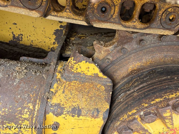 image for item ND9758 2013 Caterpillar D4K2 LGP dozer
