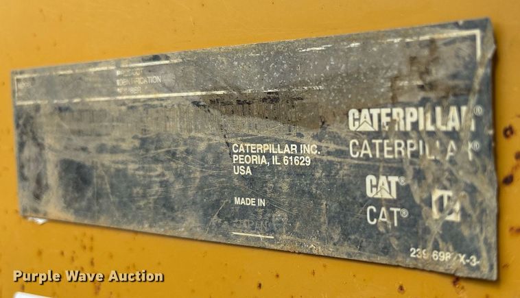 image for item ND9758 2013 Caterpillar D4K2 LGP dozer