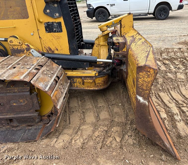image for item ND9759 2012 Caterpillar D4K2 LGP dozer
