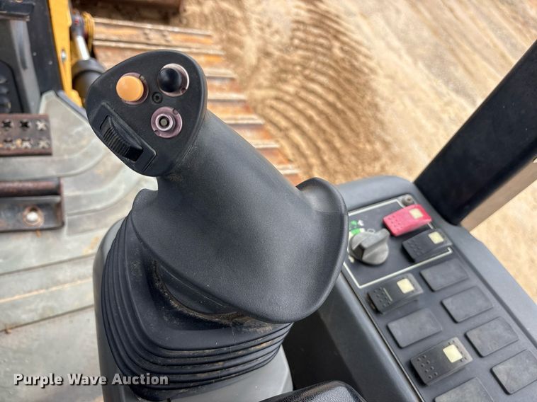 image for item ND9759 2012 Caterpillar D4K2 LGP dozer